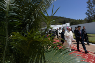 12-Viaje apost&#xf3;lico a Madagascar: Encuentro con las autoridades, la sociedad civil y el Cuerpo Diplom&#xe1;tico