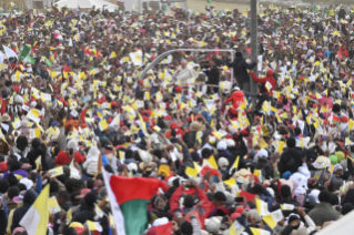 6-Voyage apostolique au Madagascar : Sainte Messe 