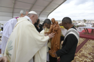 21-Apostolic Journey to Madagascar: Holy Mass  