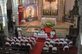 2-Voyage apostolique à Madagascar : Rencontre avec les évêques 