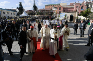 5-Apostolic Journey to Madagascar: Meeting with Bishops of Madagascar  