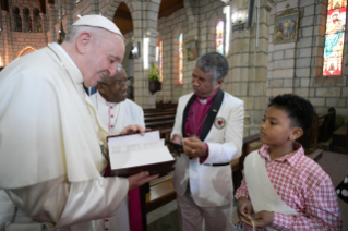 13-Viagem Apost&#xf3;lica a Madagascar: Encontro com os Bispos