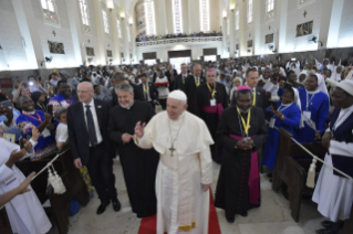 3-Apostolic Journey to Mozambique: Meeting with the Bishops, Priests, Men and Women Religious, Consecrated Persons, Seminarians, Catechists and Animators 