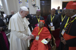 5-Apostolic Journey to Mozambique: Meeting with the Bishops, Priests, Men and Women Religious, Consecrated Persons, Seminarians, Catechists and Animators 