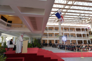 1-Viagem Apostólica ao Panamá: Encontro com as Autoridades, Corpo Diplom&#xe1;tico e Representantes da Sociedade 