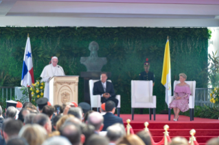 9-Viaggio Apostolico a Panama: Incontro con le Autorità, con il Corpo Diplomatico e con Rappresentanti della Società