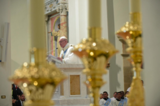 9-Voyage apostolique au Panama : Messe et dédicace de l&#x2019;autel de la basilique Santa Maria la Antigua avec les prêtres, les consacrés et les mouvements laïcs