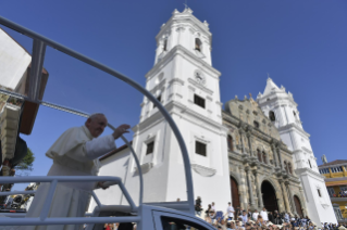 14-Viaggio Apostolico a Panama: Santa Messa con la dedicazione dell&#x2019;altare della Cattedrale Basilica di Santa Maria la Antigua con Sacerdoti, Consacrati e Movimenti Laicali