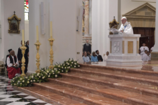 25-Viaggio Apostolico a Panama: Santa Messa con la dedicazione dell&#x2019;altare della Cattedrale Basilica di Santa Maria la Antigua con Sacerdoti, Consacrati e Movimenti Laicali