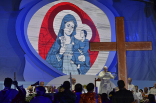 10-Viagem Apostólica ao Panamá: Via-Sacra com os jovens