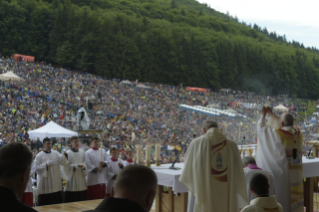 11-Apostolische Reise nach Rumänien: Heilige Messe im Heiligtum von Şumuleu Ciuc (Schomlenberg)