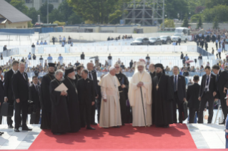 7-Apostolic Journey to Romania: The Lord's prayer in the new Orthodox Cathedral