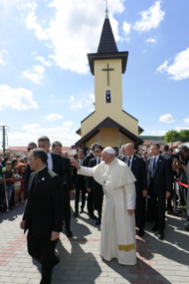 9-Viaje apostólico a Rumanía: Encuentro con la comunidad gitana