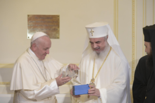 8-Viaje apostólico a Rumanía: Encuentro con el Sínodo permanente de la Iglesia Ortodoxa Rumana