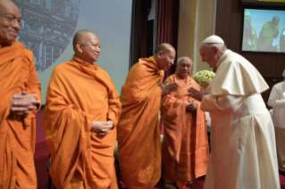 7-Viaggio Apostolico in Thailandia: Incontro con i leader cristiani e di altre religioni 