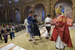 25-Voyage apostolique en Thaïlande : Messe avec les jeunes 
