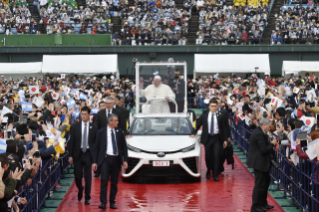 11-Apostolic Journey to Japan: Holy Mass