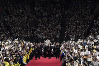 27-Apostolic Journey to Japan: Holy Mass