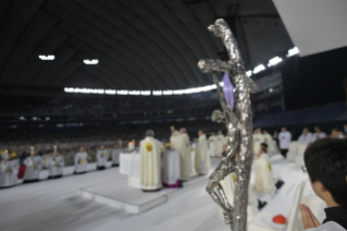 34-Apostolic Journey to Japan: Holy Mass