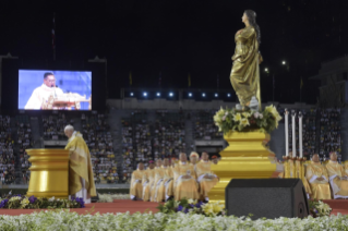 10-Voyage apostolique en Thaïlande: Messe