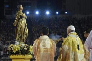 16-Apostolic Journey to Thailand: Holy Mass