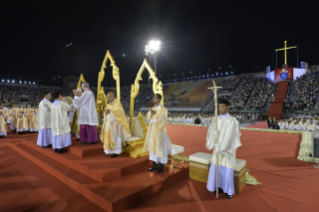 18-Viagem Apost&#xf3;lica &#xe0; Tail&#xe2;ndia: Santa Missa no Est&#xe1;dio Nacional 