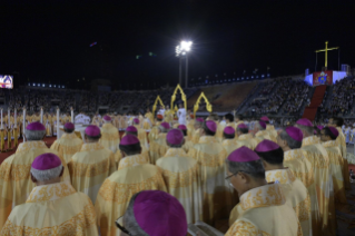 19-Viagem Apost&#xf3;lica &#xe0; Tail&#xe2;ndia: Santa Missa no Est&#xe1;dio Nacional 