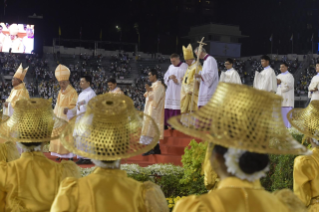 30-Viagem Apost&#xf3;lica &#xe0; Tail&#xe2;ndia: Santa Missa no Est&#xe1;dio Nacional 