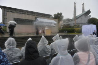 8-Apostolische Reise nach Japan: Hommage an die heiligen Märtyrer  