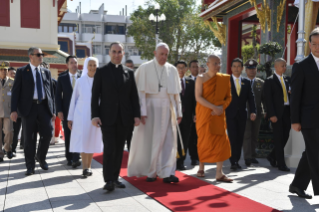 10-Viaggio Apostolico in Thailandia: Visita al Patriarca Supremo dei Buddisti 