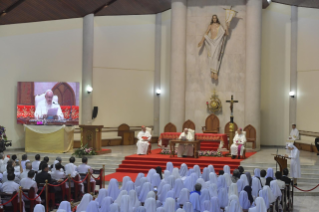 6-Viagem Apost&#xf3;lica &#xe0; Tail&#xe2;ndia: Encontro com os sacerdotes, Religiosos, Religiosas, Seminaristas e Catequistas 