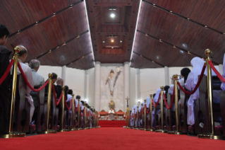 18-Viaggio Apostolico in Thailandia: Incontro con i Sacerdoti, Religiosi/e, Seminaristi e Catechisti 