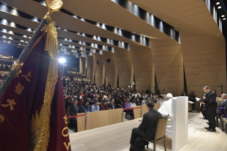 0-Viaje apostólico a Japón: Visita a la Universidad Sofía de Tokio
