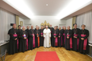 5-Viaje apostólico a Japón: Encuentro con los obispos