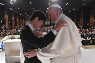 7-Viagem Apost&#xf3;lica ao Jap&#xe3;o: Encontro com as v&#xed;timas do tríplice desastre de 2011 