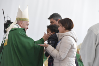 31-Besuch in Bari: Heilige Messe