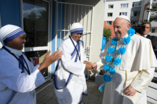 0-Viagem Apostólica à Eslováquia: Visita ao "Centro Belém" em Bratislava