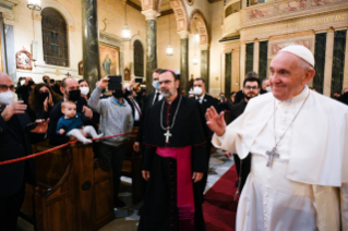 3-Viaje apostólico a Chipre y Atenas: Encuentro con los obispos, sacerdotes, religiosos y religiosas, seminaristas y catequistas