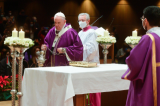 4-Apostolic Journey to Cyprus and Greece: Holy Mass