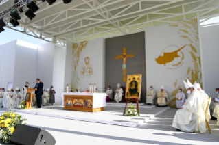 5-Voyage apostolique à Chypre et en Grèce : Messe 