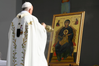 11-Apostolic Journey to Cyprus and Greece: Holy Mass