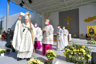 19-Voyage apostolique à Chypre et en Grèce : Messe 