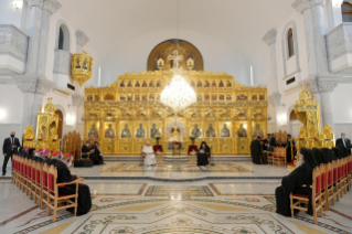 9-Apostolische Reise nach Zypern und Griechenland: Begegnung mit dem Heiligen Synod