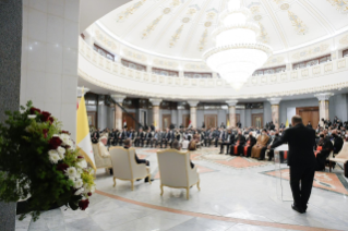 14-Viagem Apost&#xf3;lica ao Iraque: Encontro com as Autoridades, a Sociedade Civil e o Corpo Diplom&#xe1;tico