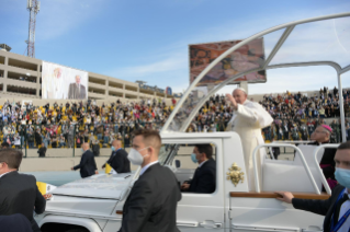 2-Apostolic Journey to the Republic of Iraq: Holy Mass