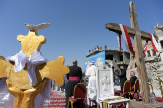 3-Voyage apostolique en Irak : Prière pour les victimes de la guerre