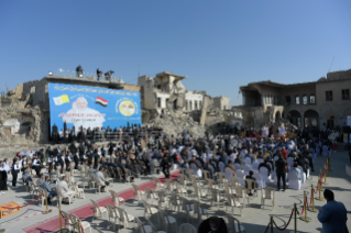 9-Voyage apostolique en Irak : Prière pour les victimes de la guerre
