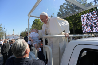 0-Apostolic Journey to Budapest: Holy Mass