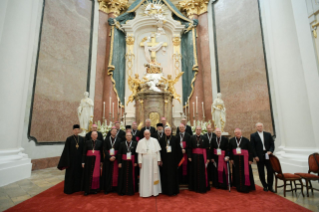 0-Voyage apostolique en Slovaquie : Moment de prière avec les évêques 