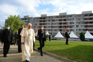 17-Viaje apostólico a Eslovaquia: Encuentro con la comunidad gitana